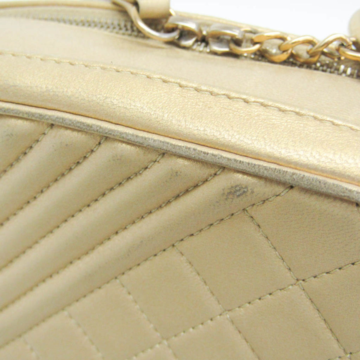 Chanel Vintage Camera Tassel Quilted Leather Gold Leather Handbag (Pre-Owned)