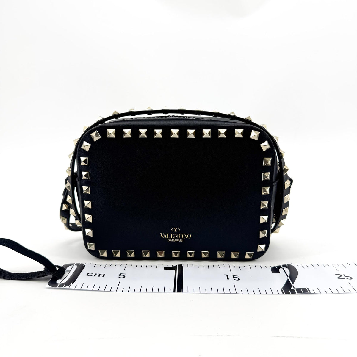 Valentino Garavani Rockstud Camera Leather Black Leather Crossbody Bag Bag (Pre-Owned)