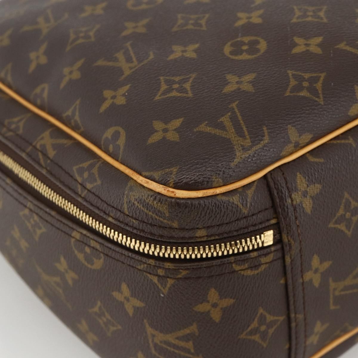 Louis Vuitton Excursion Monogram Brown Canvas Handbag (Pre-Owned)