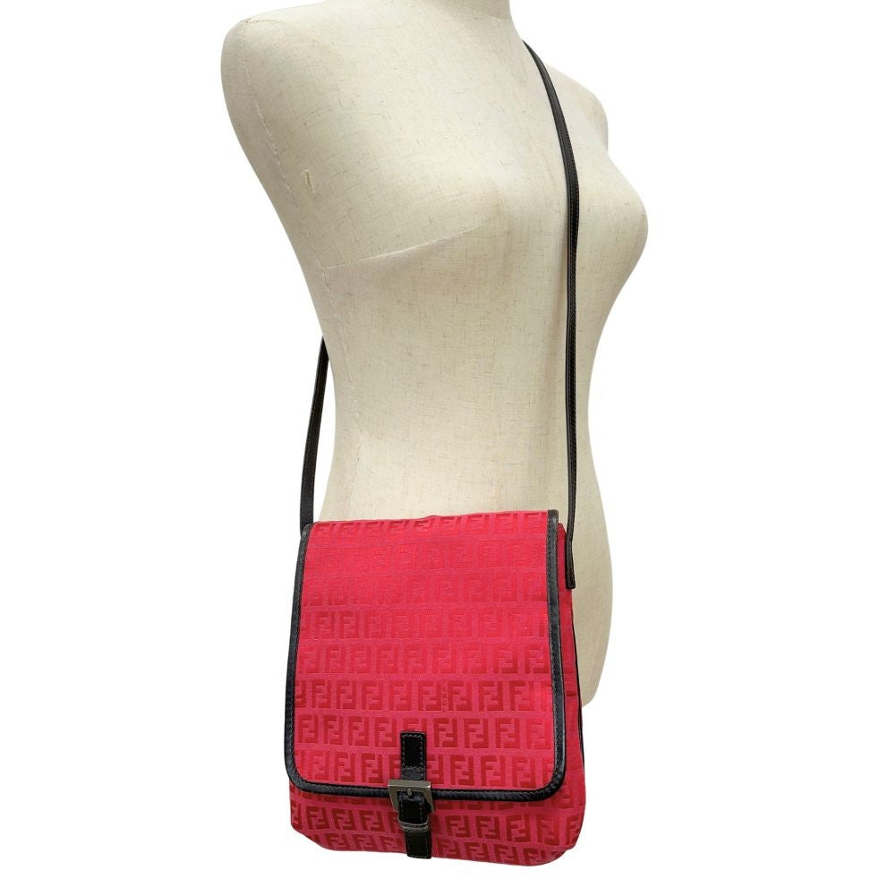 Fendi Flap Zucca Canvas Red Canvas Shoulder Bag Bag (Pre-Owned)