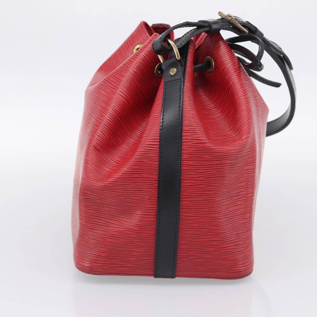 Louis Vuitton Bicolor Petit Noe Epi Leather Red Leather Handbag (Pre-Owned)