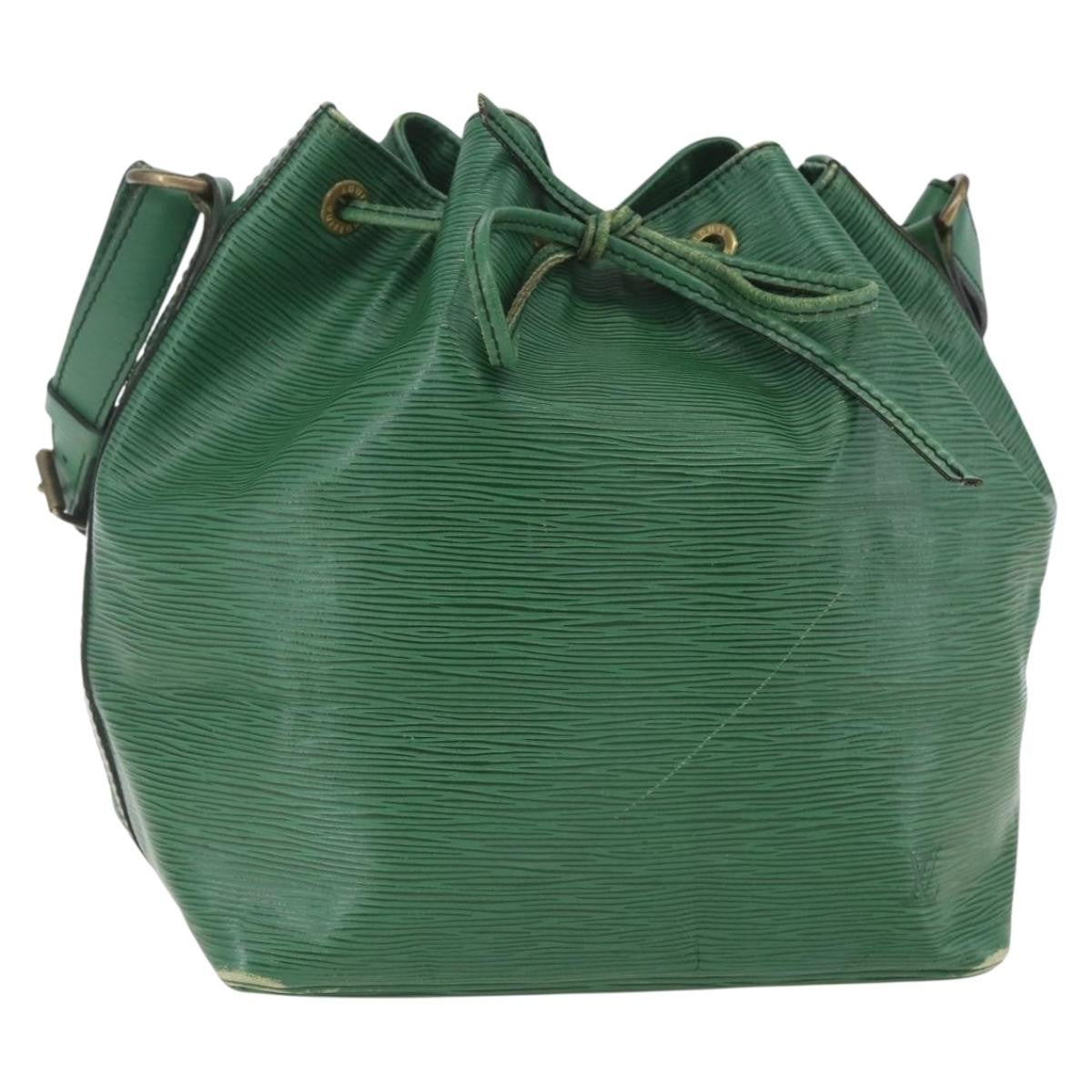 Louis Vuitton Petit Noe Epi Leather Green Leather Shoulder Bag Bag (Pre-Owned)