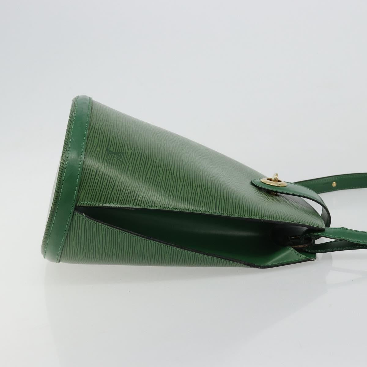 Louis Vuitton Cluny Epi Leather Green Leather Shoulder Bag Bag (Pre-Owned)