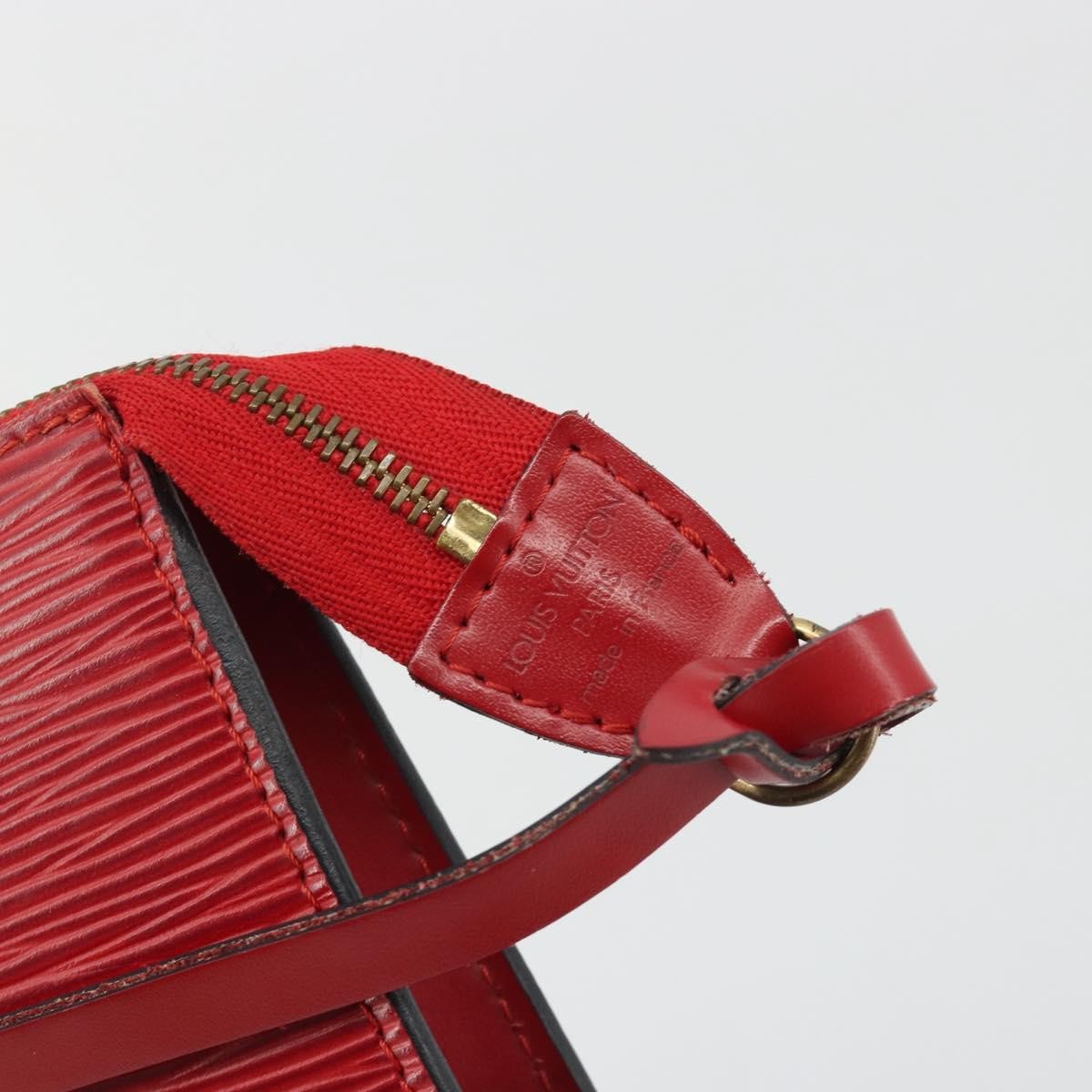 Louis Vuitton Pochette Accessoires Epi Red Leather Clutche & Pouche Bag (Pre-Owned)