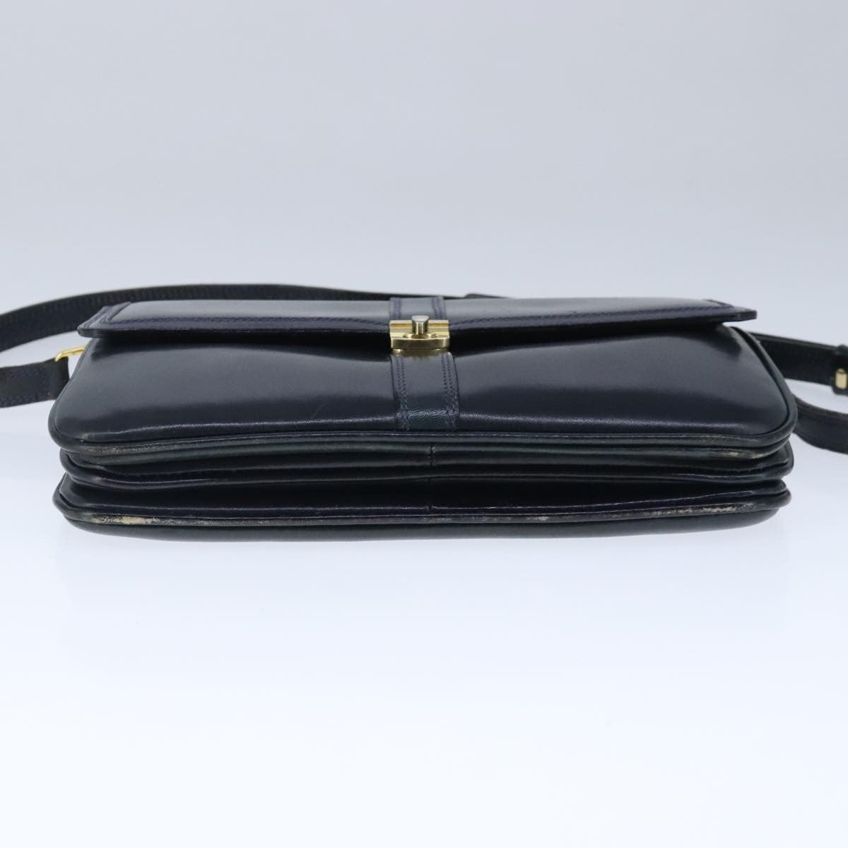 Bally Vintage Leather Black Leather Shoulder Bag Bag (Pre-Owned)