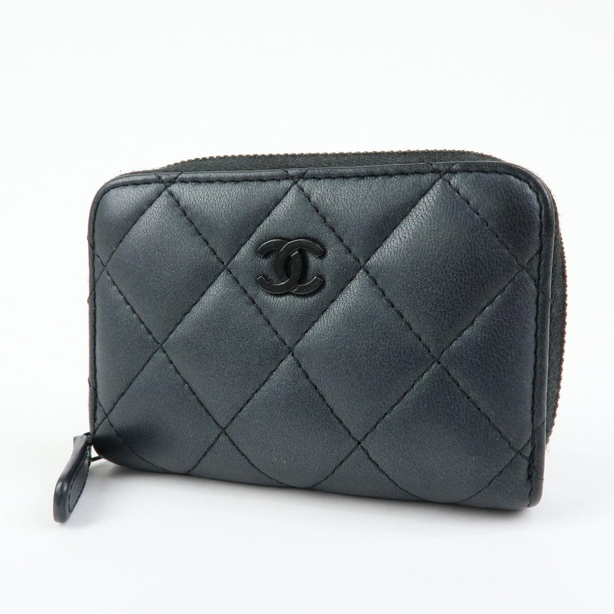 Chanel So Black Cc Zip Coin Purse Quilted Lambskin Black Leather Wallets Accessory (Pre-Owned)