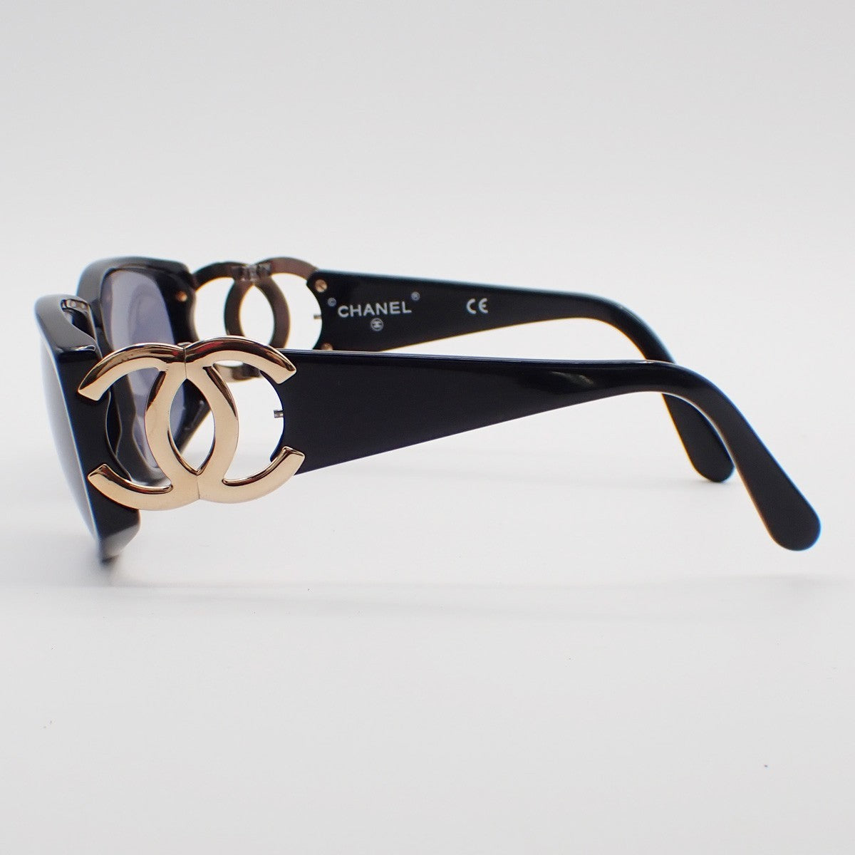 Chanel Logo Cc Plastic Black Plastic Sunglasse Accessory (Pre-Owned)