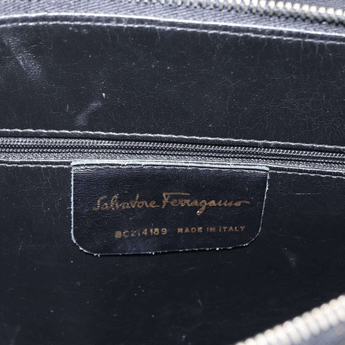 Salvatore Ferragamo Gancini Leather Black Leather Shoulder Bag Bag (Pre-Owned)