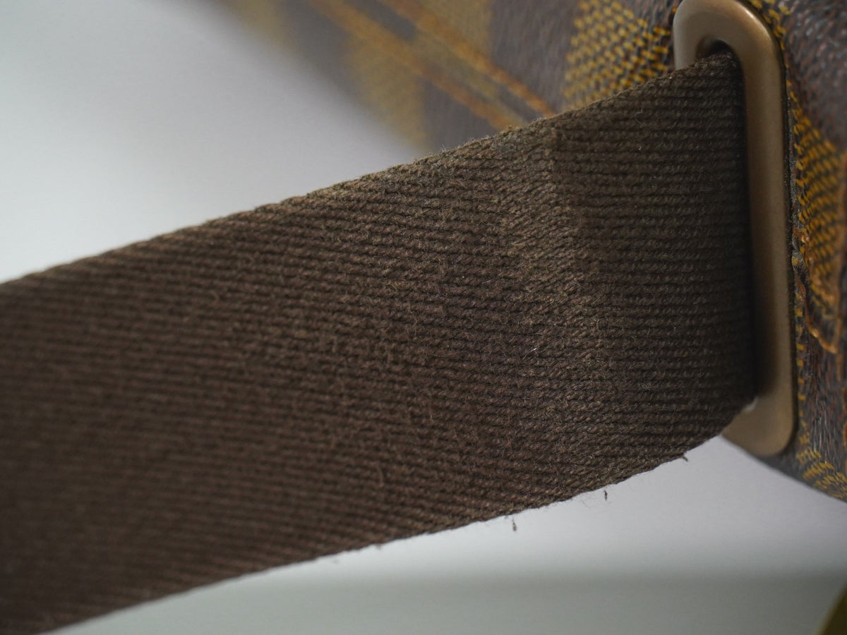 Louis Vuitton Brooklyn Damier Ebene Brown Canvas Shoulder Bag Bag (Pre-Owned)