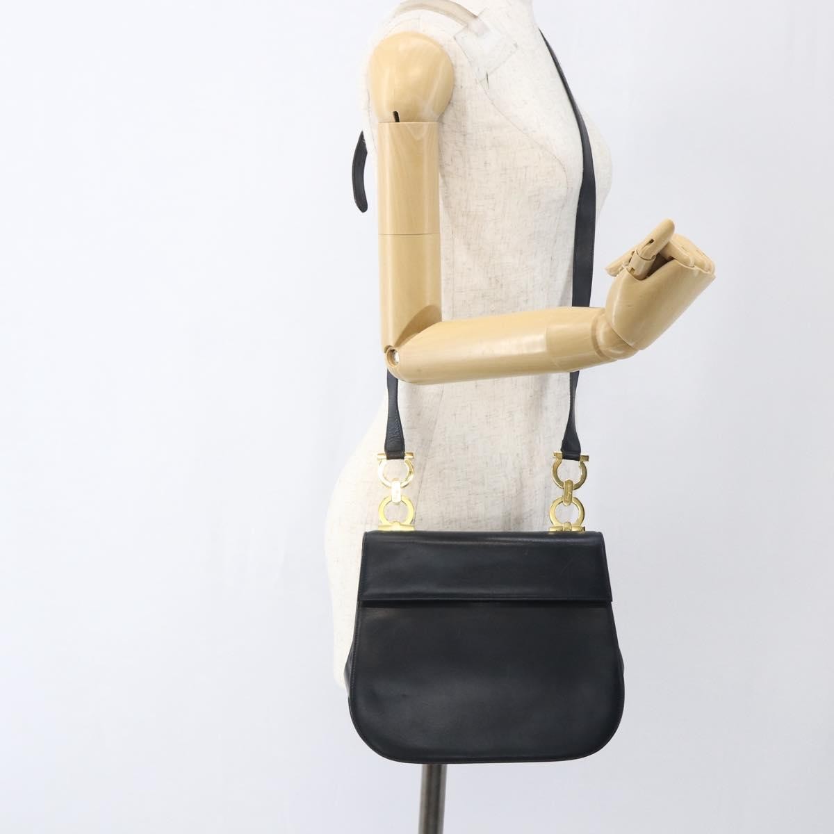 Salvatore Ferragamo Gancini Leather Navy Leather Shoulder Bag Bag (Pre-Owned)