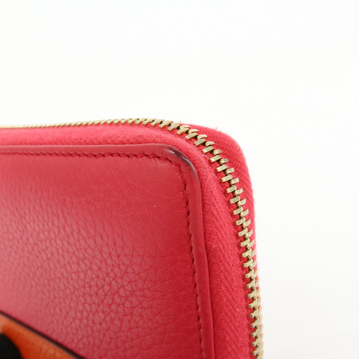 Gucci Bamboo Tassel Zip Leather Pink Leather Wallets Accessory (Pre-Owned)