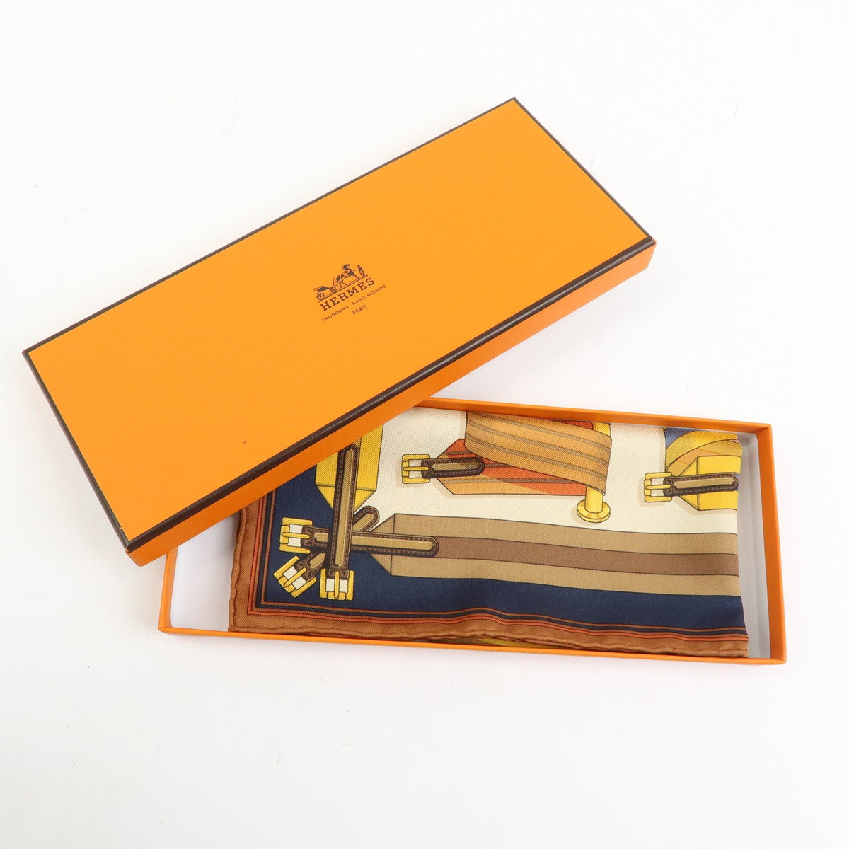 Hermes Carré 42 Silk Multicolour Silk Scarve & Shawl Accessory (Pre-Owned)