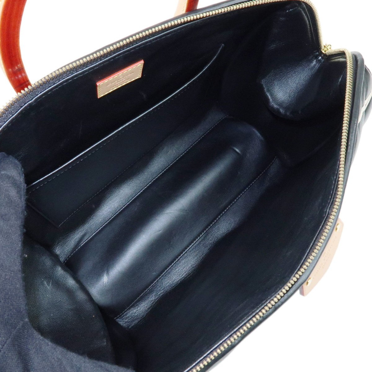 Louis Vuitton Doc Malletage Leather Black Leather Handbag (Pre-Owned)