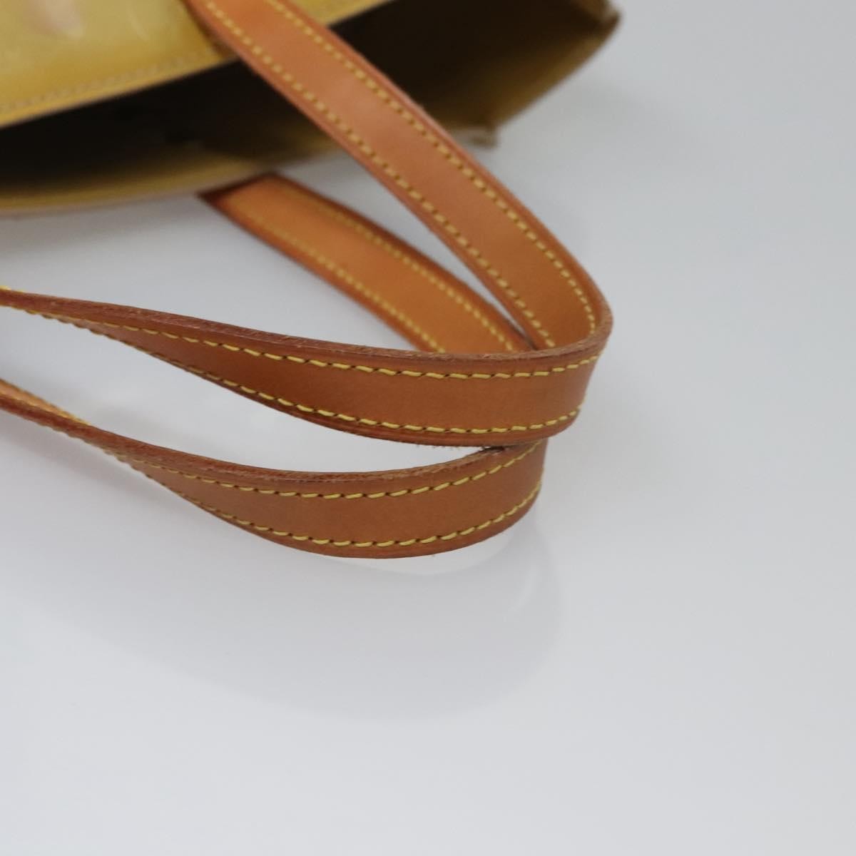 Louis Vuitton Reade Monogram Vernis Beige Patent_Leather Handbag (Pre-Owned)