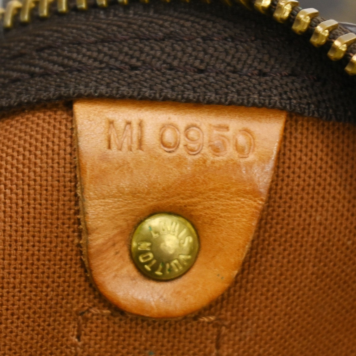 Louis Vuitton Keepall Monogram Canvas Brown Canvas Travel Bag Bag (Pre-Owned)
