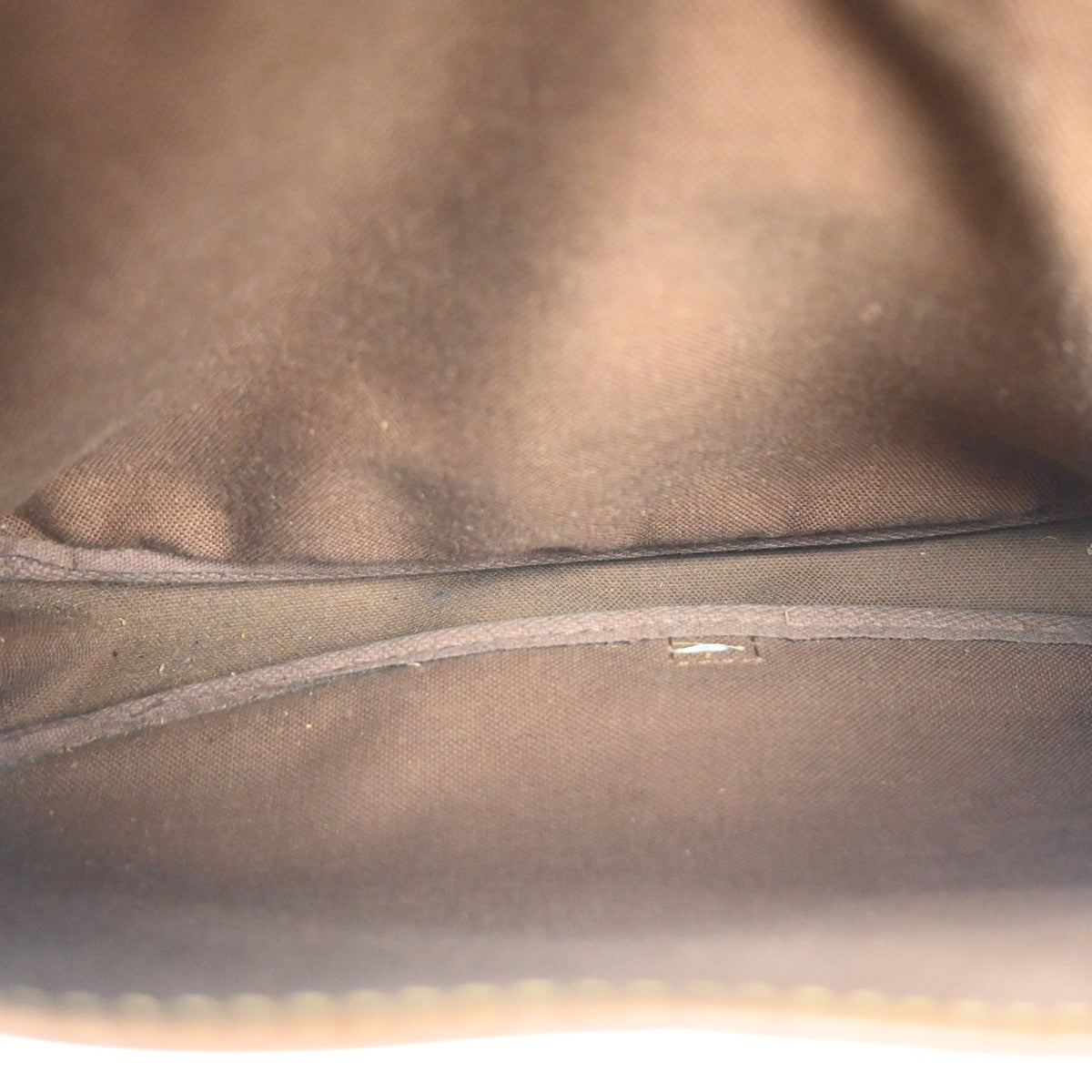Louis Vuitton Saumur Monogram Brown Canvas Shoulder Bag Bag (Pre-Owned)