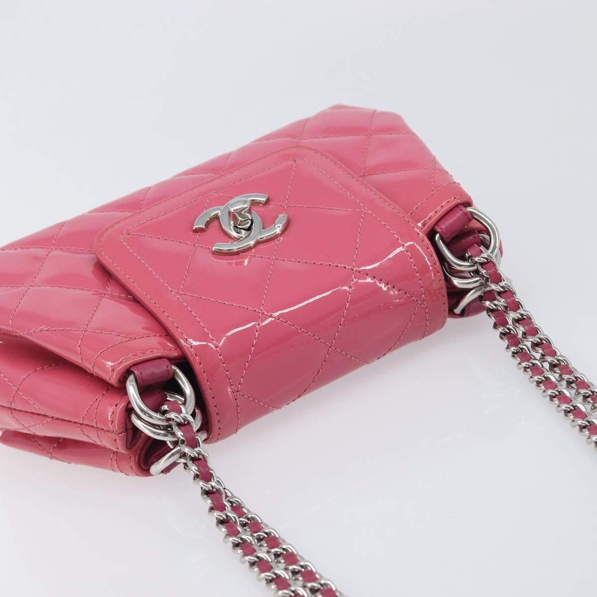 Chanel Mademoiselle Lock Chain Quilted Patent Pink Patent_Leather Shoulder Bag Bag (Pre-Owned)