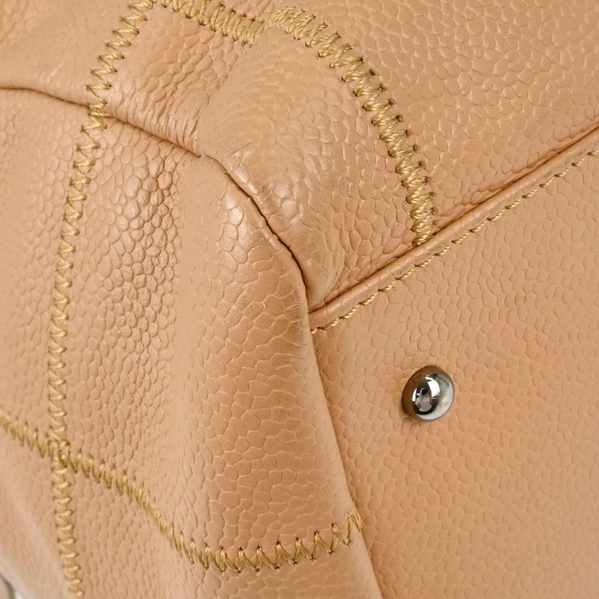 Chanel Square Stitch Shoulder Bag Quilted Caviar Beige Leather Shoulder Bag Bag (Pre-Owned)