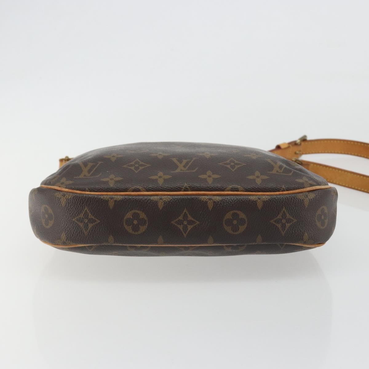 Louis Vuitton Odeon Monogram Canvas Brown Canvas Shoulder Bag Bag (Pre-Owned)