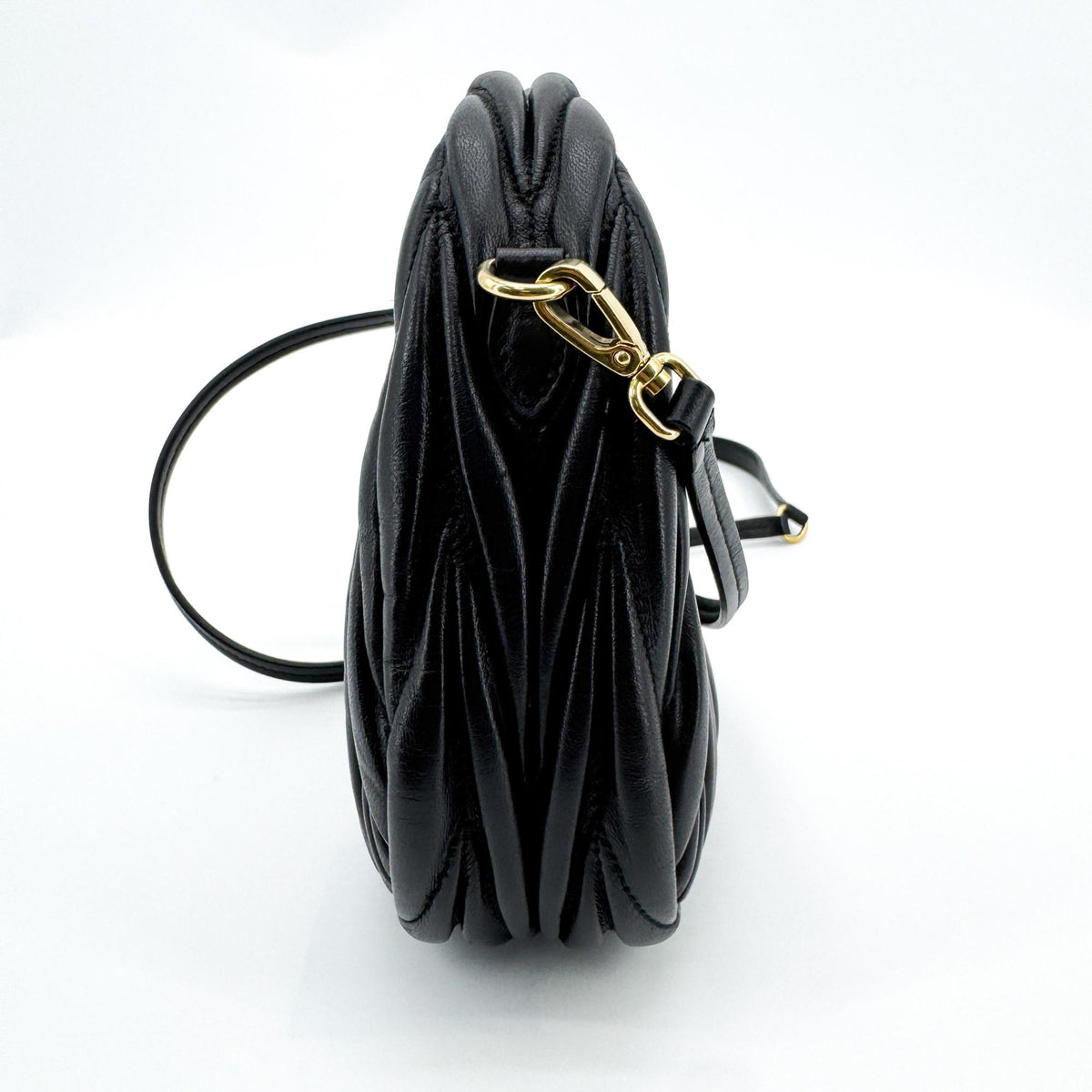 Miu Miu Wander Hobo Matelasse Leather Black Leather Shoulder Bag Bag (Pre-Owned)