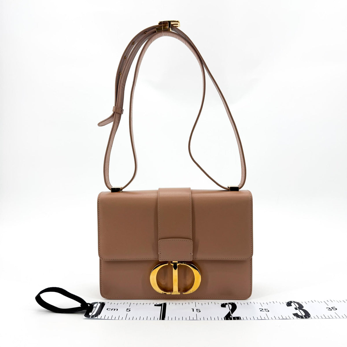 Christian Dior 30 Montaigne Flap Leather Beige Leather Handbag (Pre-Owned)