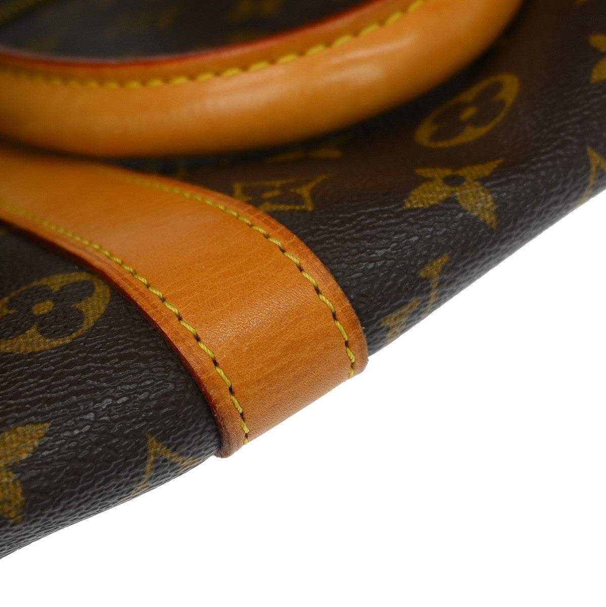 Louis Vuitton Keepall Monogram Canvas Brown Canvas Travel Bag Bag (Pre-Owned)