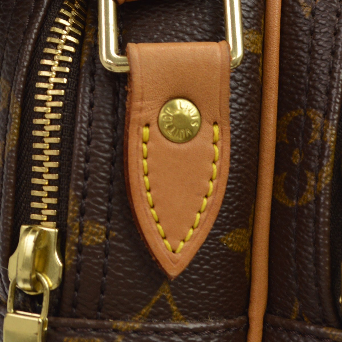 Louis Vuitton Reporter Monogram Canvas Brown Canvas Shoulder Bag Bag (Pre-Owned)