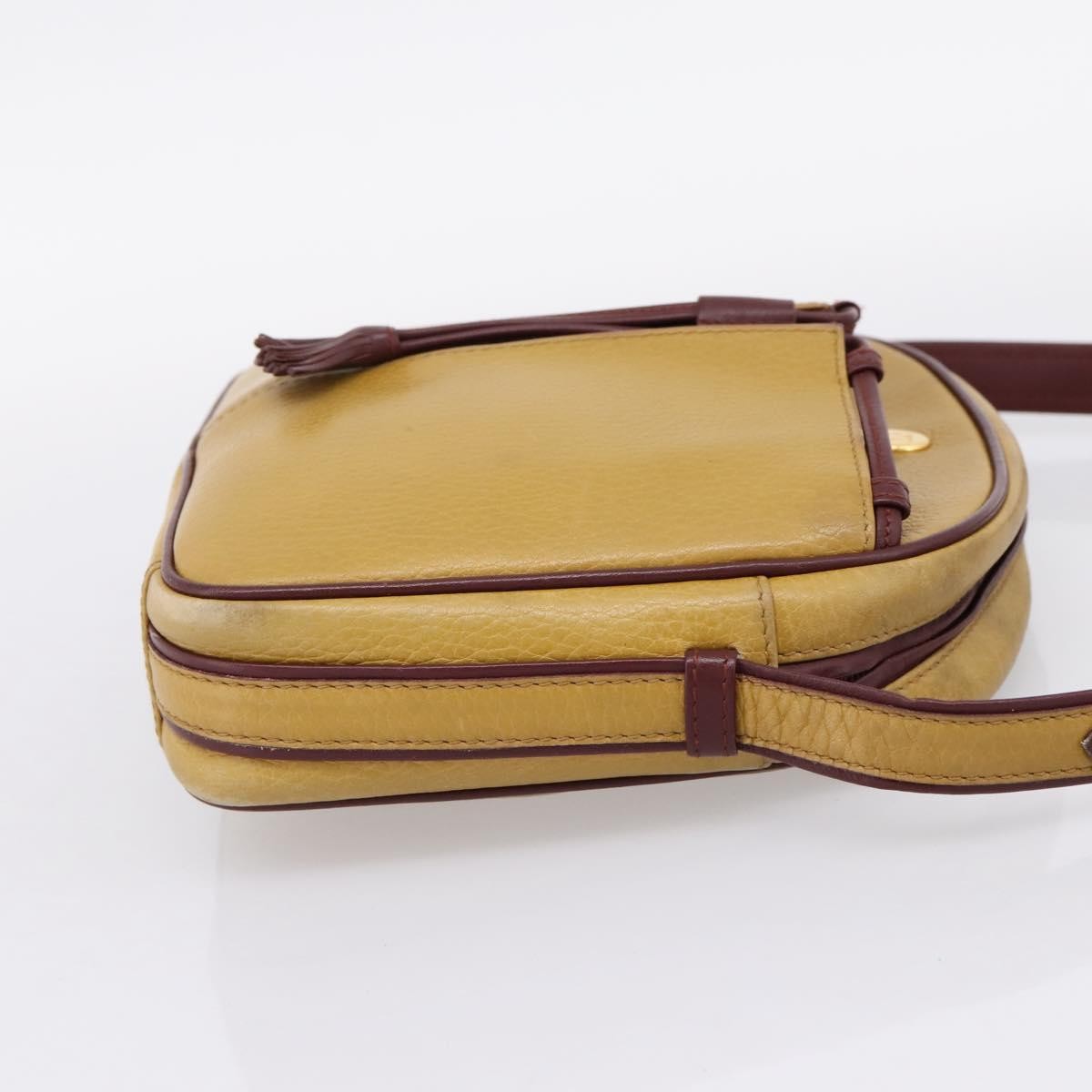 Cartier Tasseled Must De Cartier Leather Beige Leather Shoulder Bag Bag (Pre-Owned)