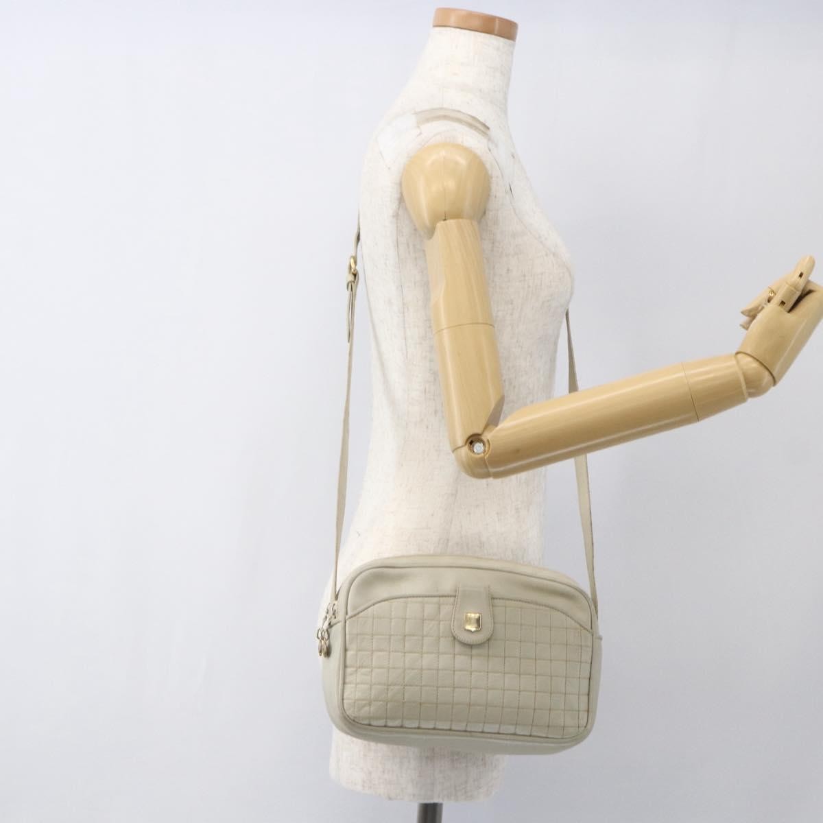 Celine Vintage Leather White Leather Shoulder Bag Bag (Pre-Owned)