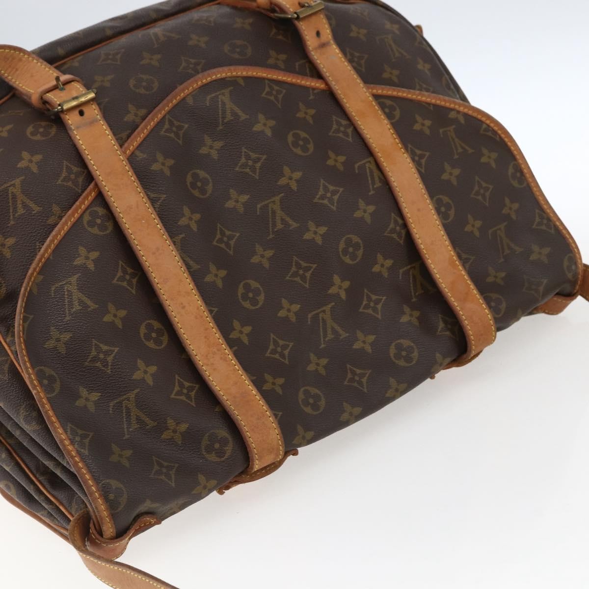 Louis Vuitton Saumur Monogram Canvas Brown Canvas Shoulder Bag Bag (Pre-Owned)