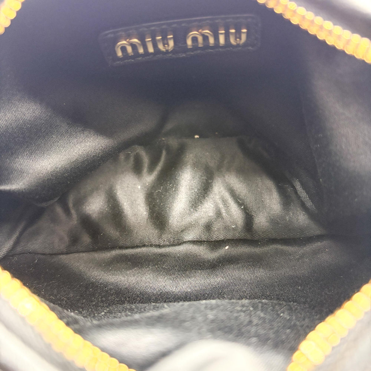 Miu Miu Wander Hobo Matelasse Leather Black Leather Shoulder Bag Bag (Pre-Owned)