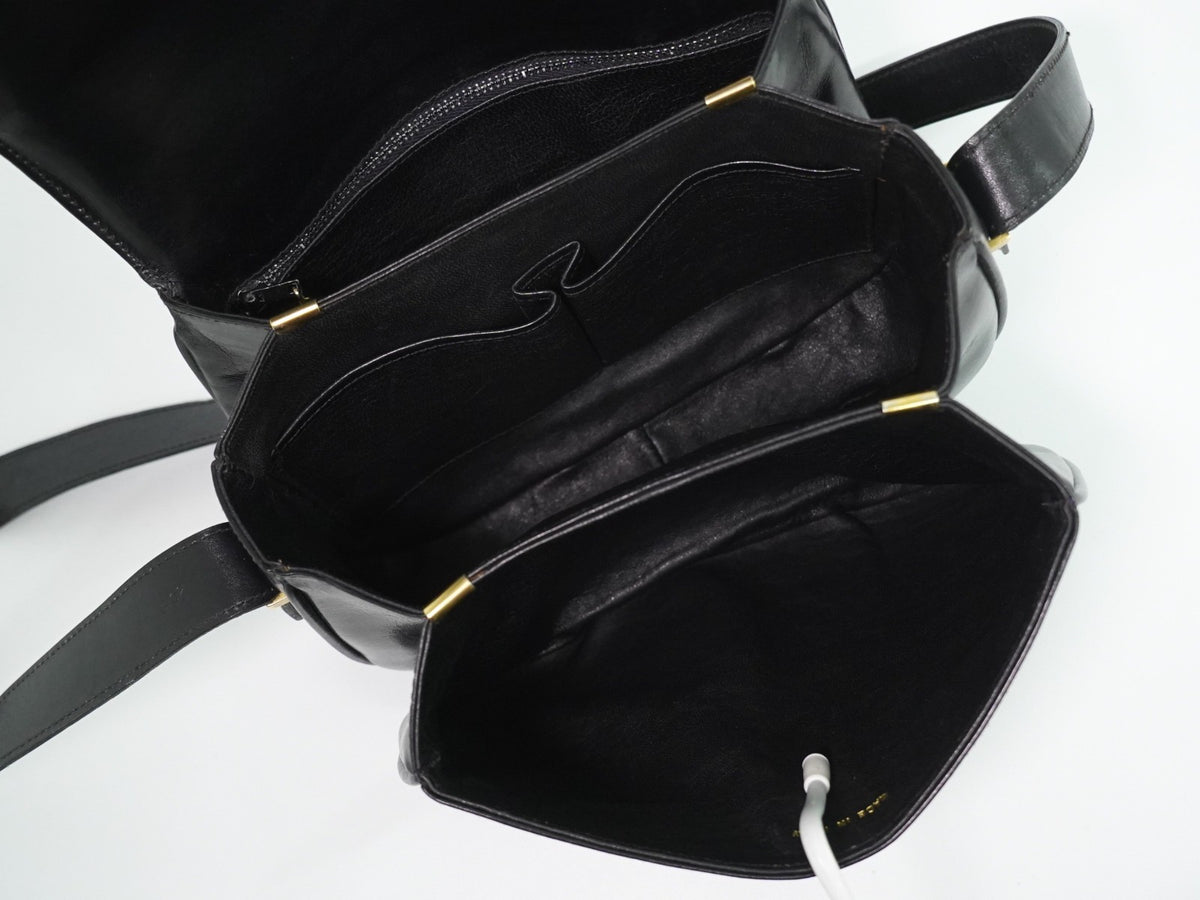 Celine Shoulder Leather Black Leather Shoulder Bag Bag (Pre-Owned)