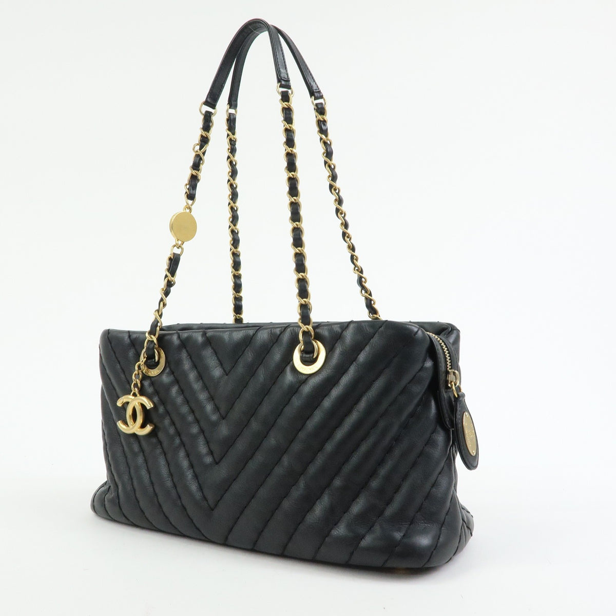 Chanel V Stitch Leather Black Calfskin Handbag (Pre-Owned)
