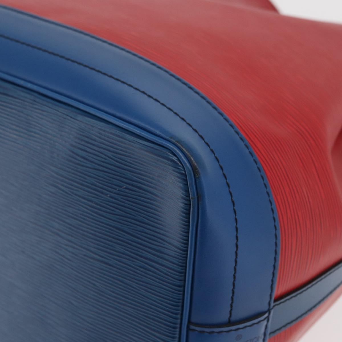 Louis Vuitton Bicolor Noe Epi Leather Red Leather Shoulder Bag Bag (Pre-Owned)