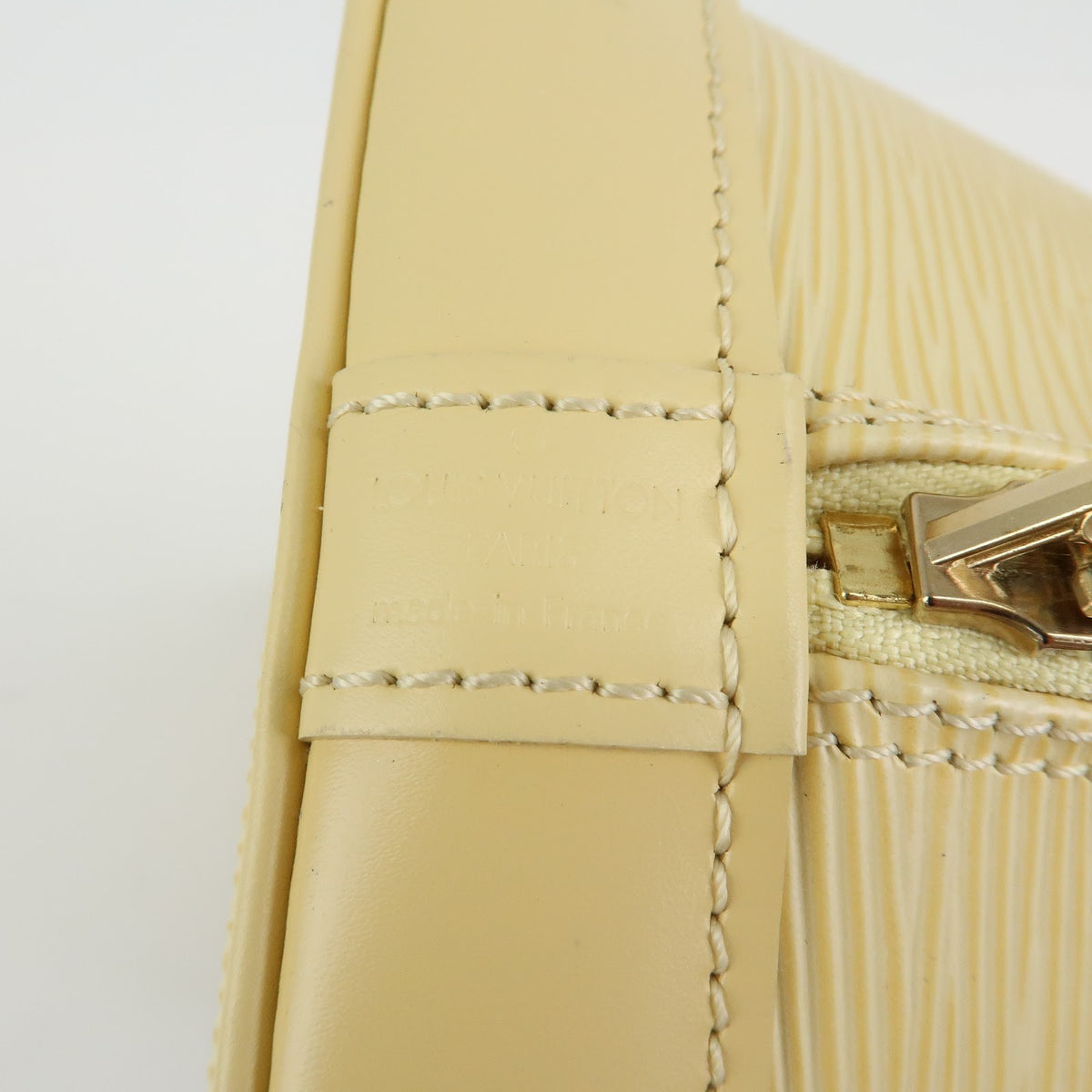 Louis Vuitton Alma Epi Leather Beige Leather Handbag (Pre-Owned)