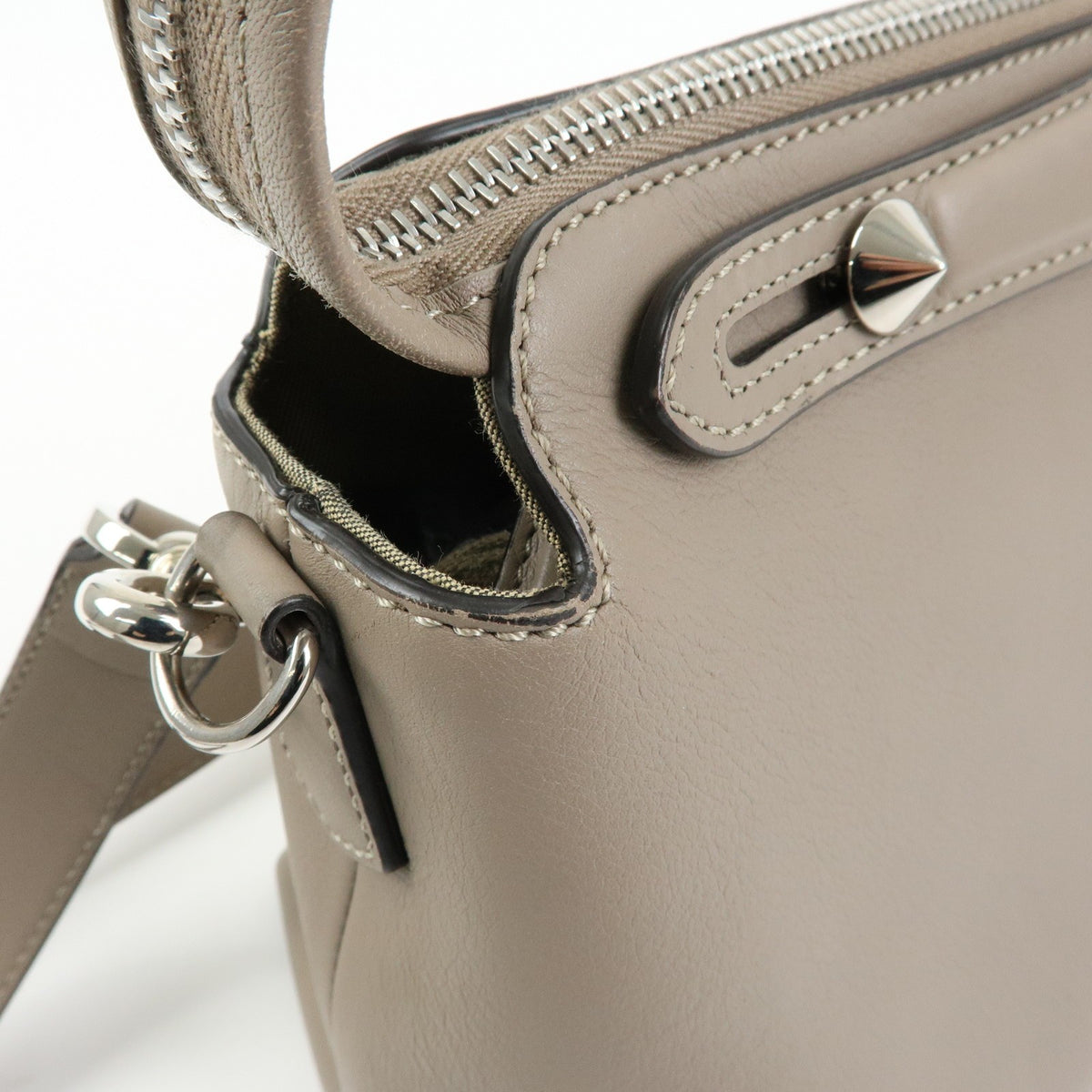 Fendi By The Way Satchel Leather Beige Leather Handbag (Pre-Owned)