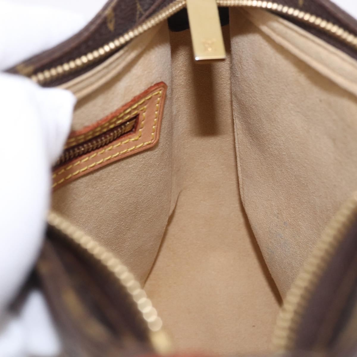 Louis Vuitton Looping Monogram Canvas Brown Canvas Handbag (Pre-Owned)