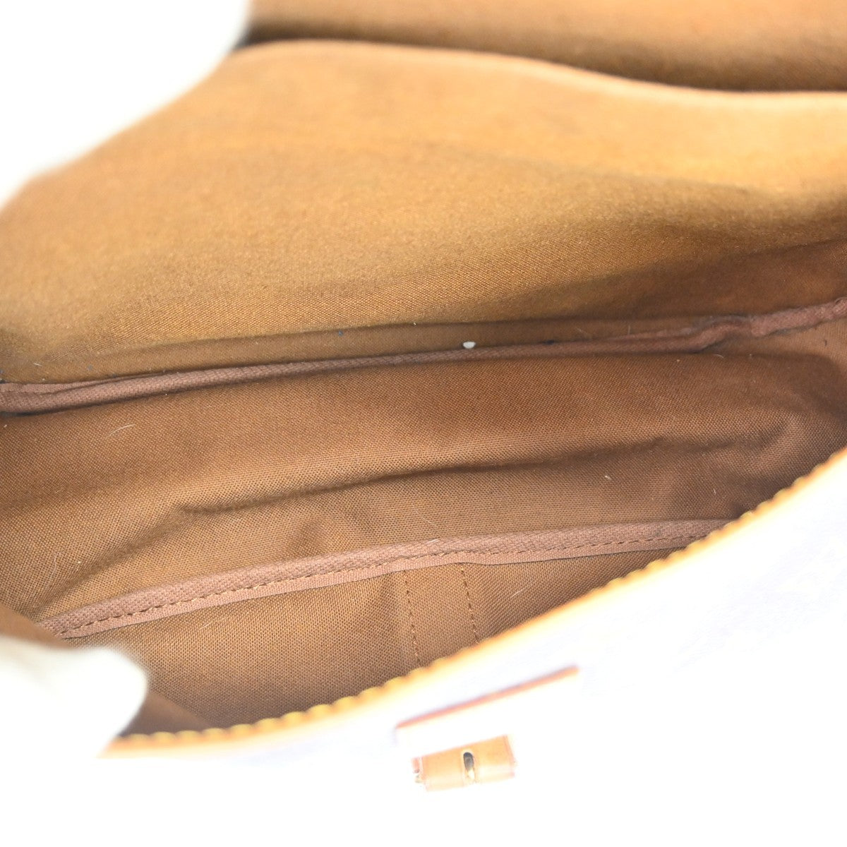 Louis Vuitton Saumur Monogram Brown Canvas Shoulder Bag Bag (Pre-Owned)