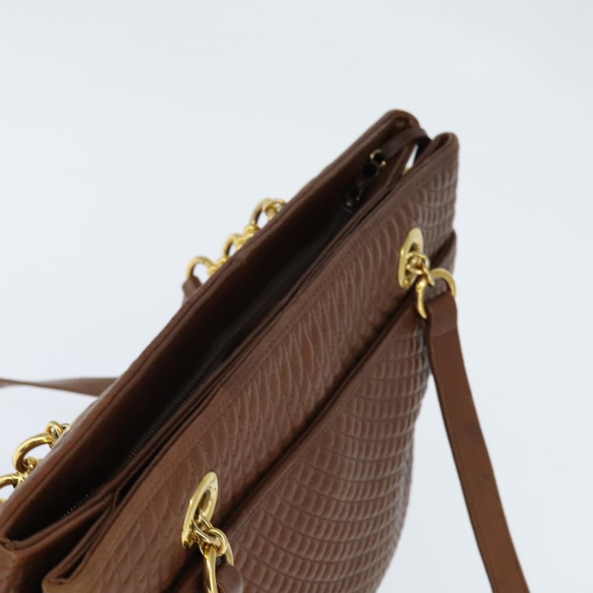 Bally Vintage Leather Brown Leather Tote Bag Bag (Pre-Owned)