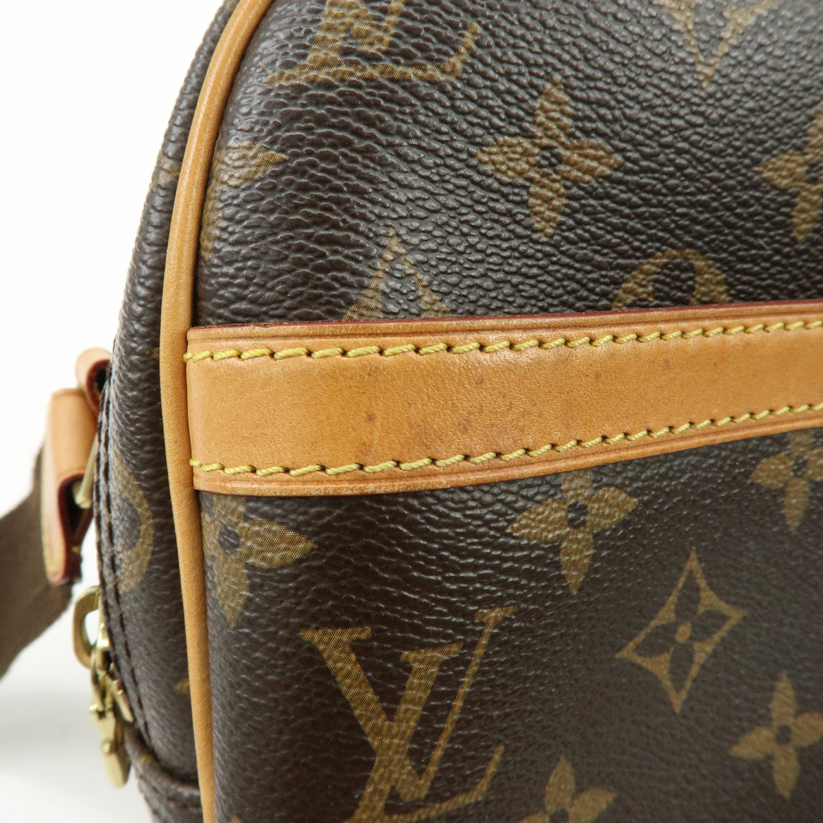Louis Vuitton Reporter Monogram Canvas Brown Canvas Shoulder Bag Bag (Pre-Owned)