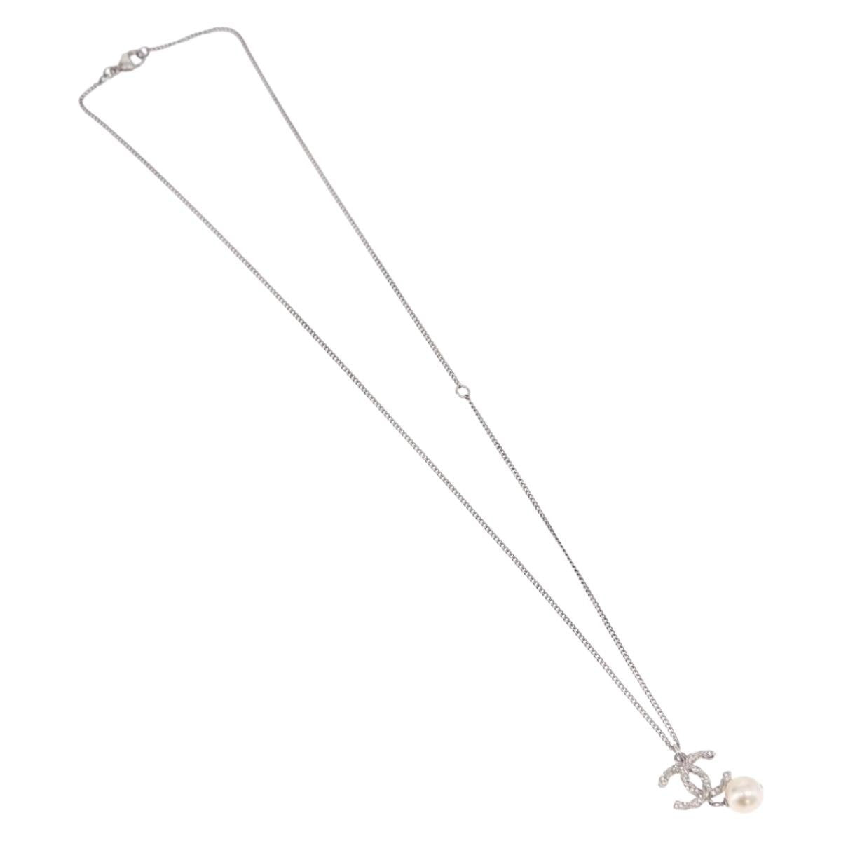 Chanel Cc Pearl Drop Pendant Metal With Faux Pearl Silver Metal Necklace Jewelry (Pre-Owned)