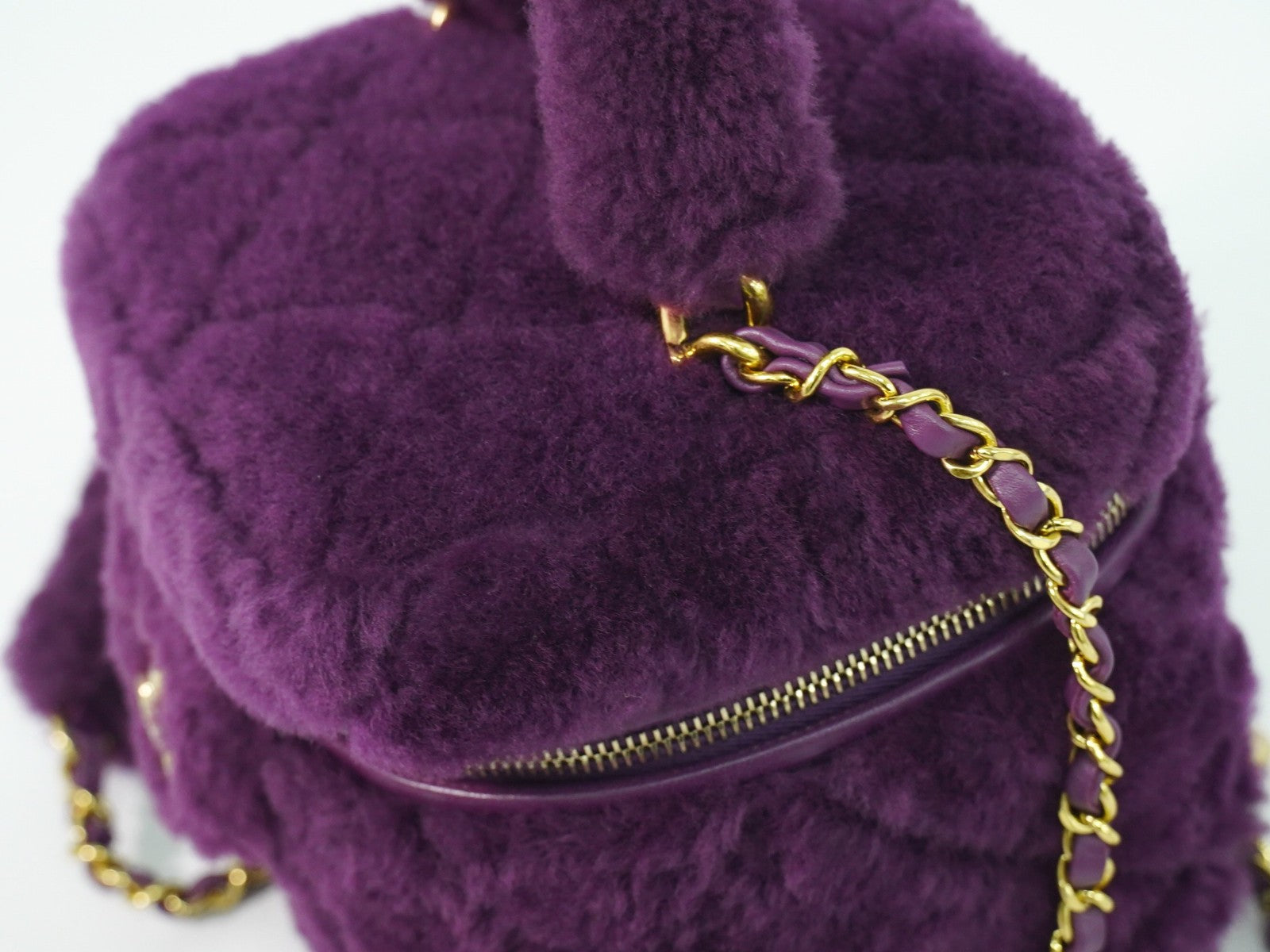 Chanel Coconing Top Handle Vanity Case With Chain Quilted Shearling Purple Faux_Fur Clutche & Pouche Bag (Pre-Owned)
