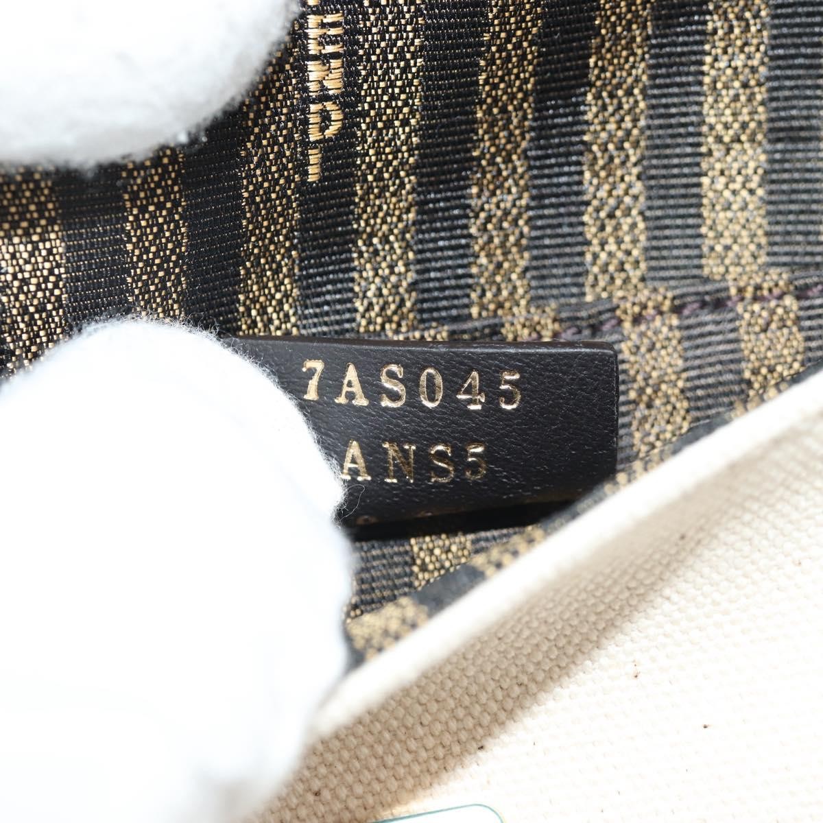 Fendi Chain Baguette Charm Zucca Embroidered Canvas Multicolour Canvas Shoulder Bag Bag (Pre-Owned)