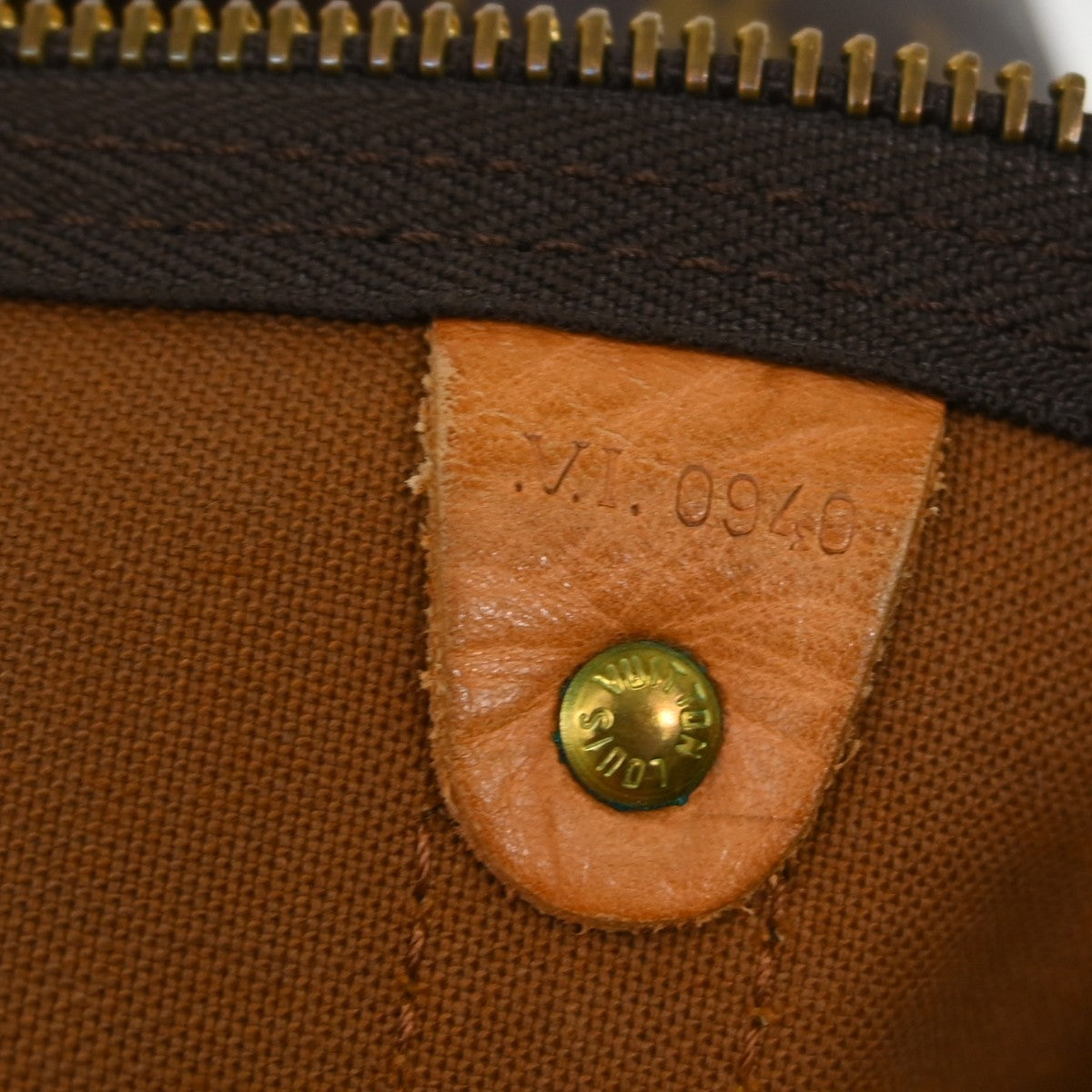 Louis Vuitton Keepall Bandoulière Monogram Brown Canvas Travel Bag Bag (Pre-Owned)