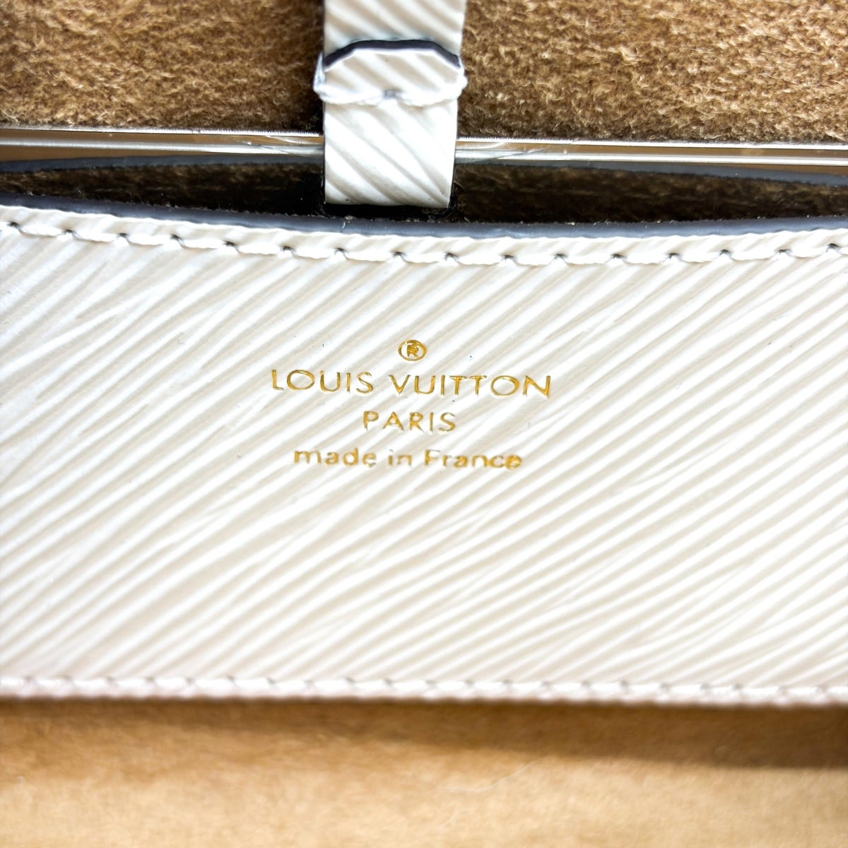 Louis Vuitton Twist Epi Leather White Leather Shoulder Bag Bag (Pre-Owned)