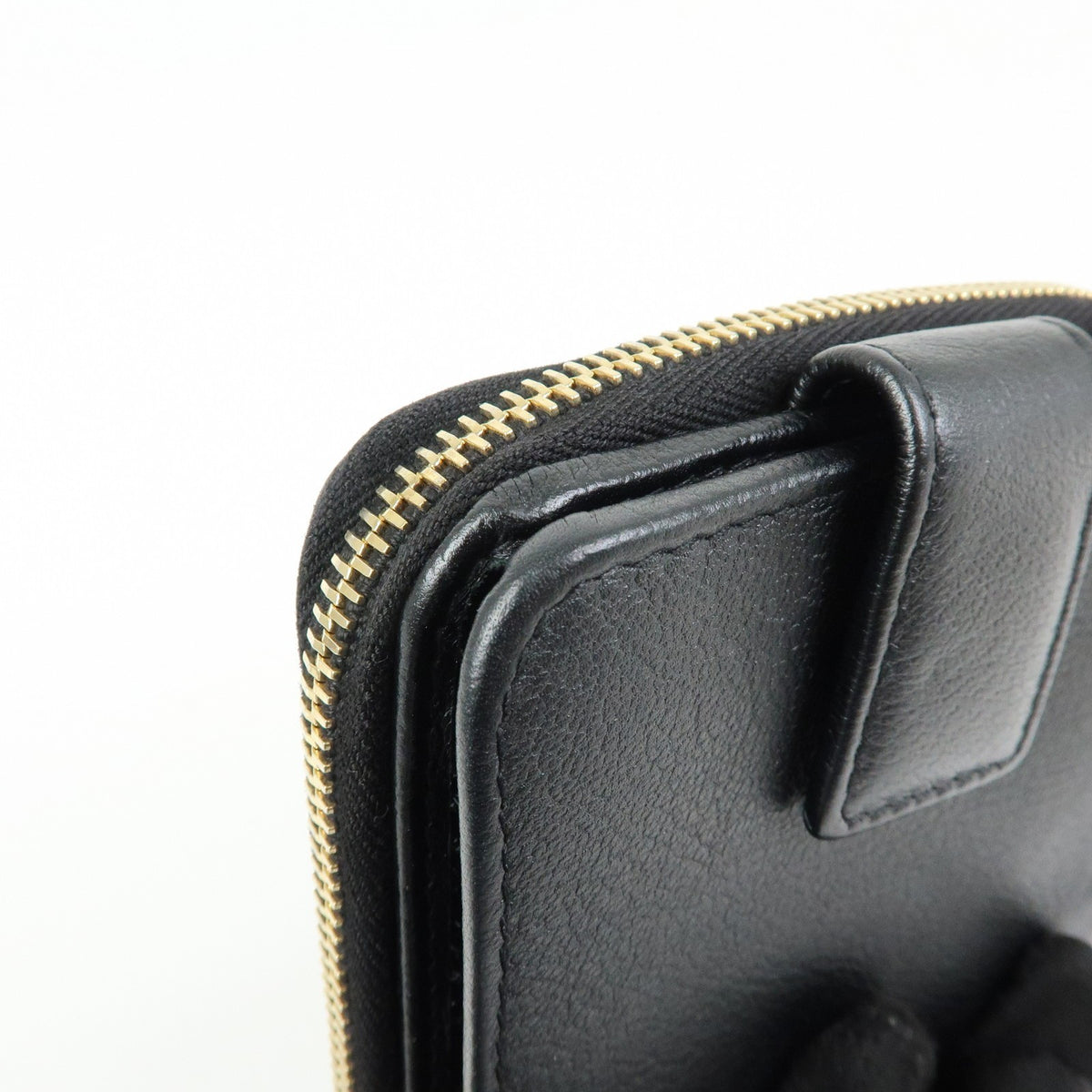 Saint Laurent Belle De Jour Zip Around French Leather Black Leather Wallets Accessory (Pre-Owned)