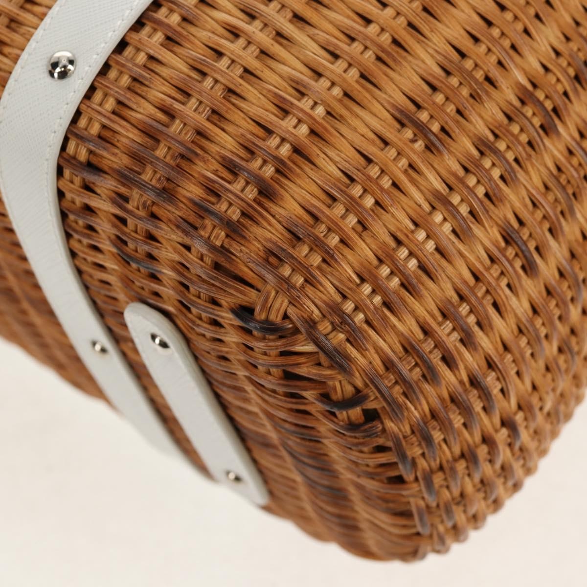 Salvatore Ferragamo Basket Gancini Leather And Wicker Beige Wicker Handbag (Pre-Owned)