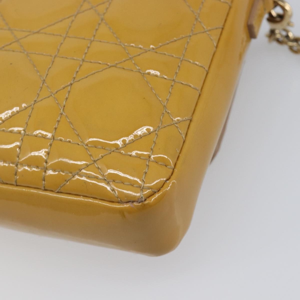 Christian Dior New Lock Cannage Quilt Patent Yellow Patent_Leather Clutche & Pouche Bag (Pre-Owned)