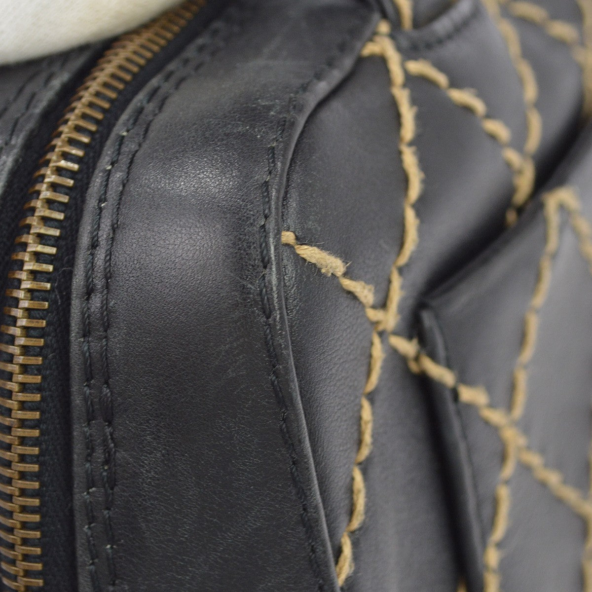 Chanel Surpique Zip Around Satchel Quilted Leather Black Leather Handbag (Pre-Owned)