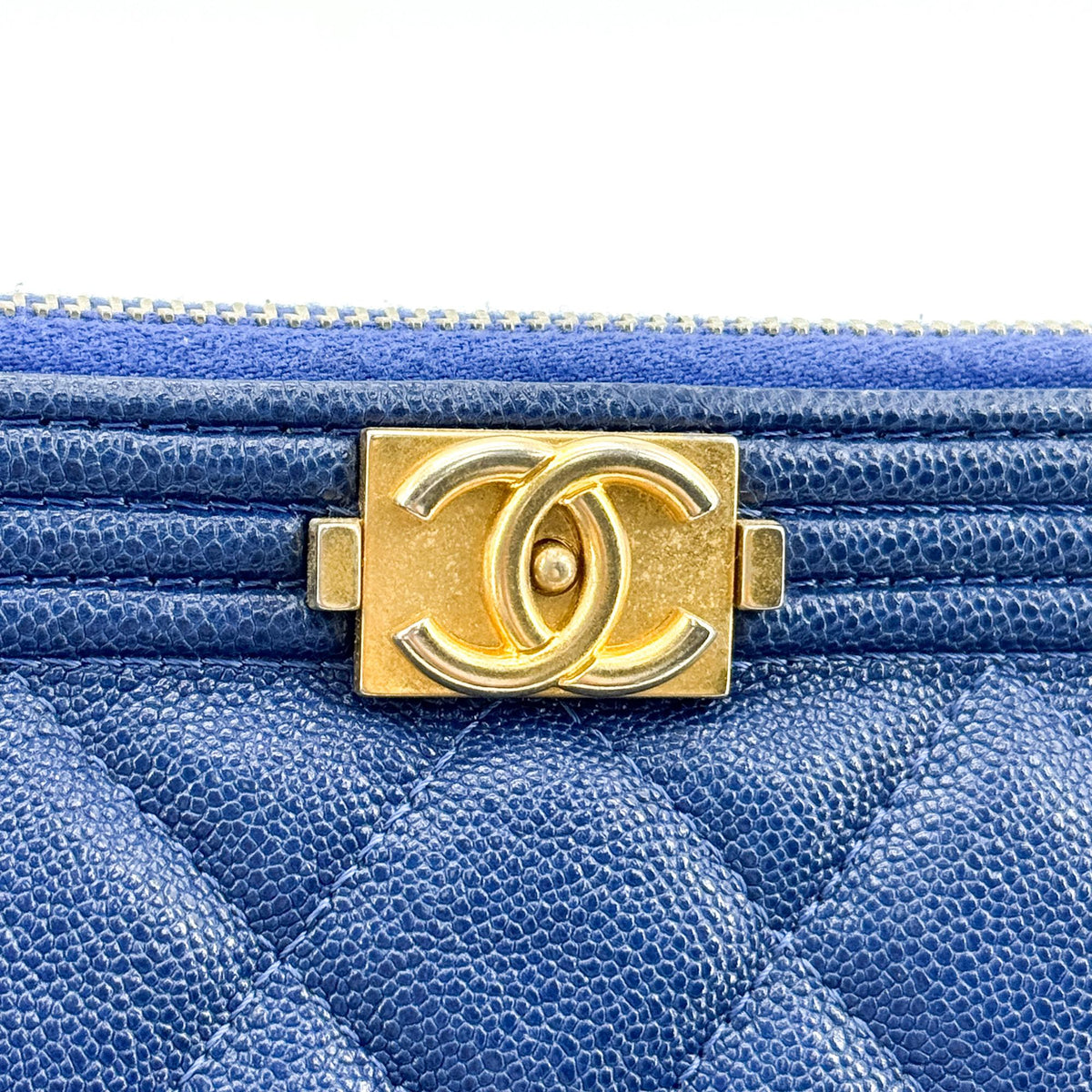 Chanel Boy O Case Clutch Quilted Caviar Blue Leather Clutche & Pouche Bag (Pre-Owned)